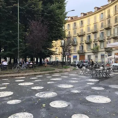 Il Cortiletto Sotto La Mole